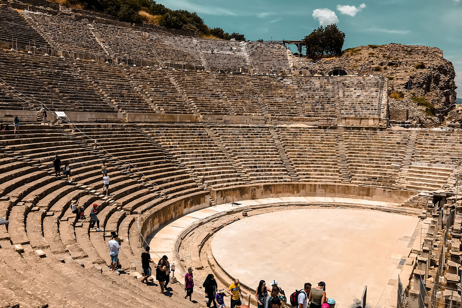 efes-antik-tiyatrosu